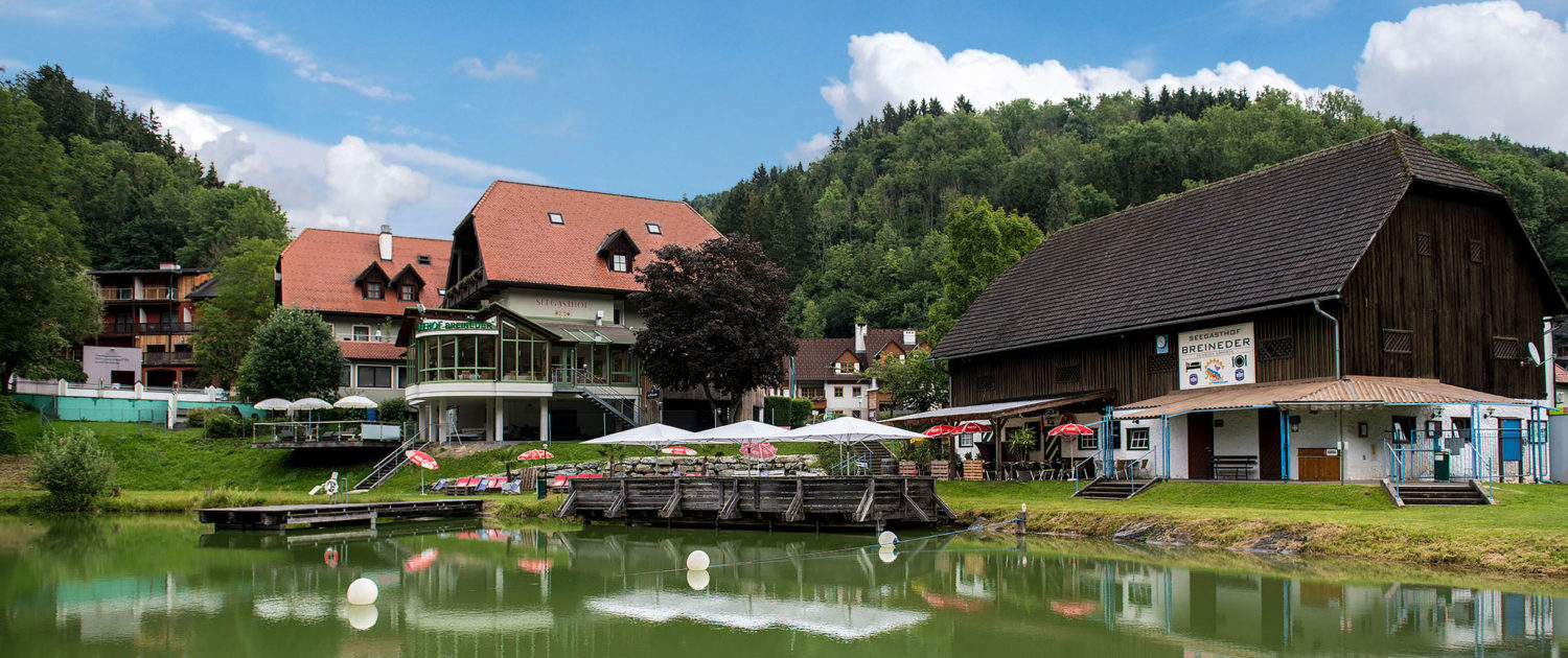 Komplettansicht Seegasthof Breineder