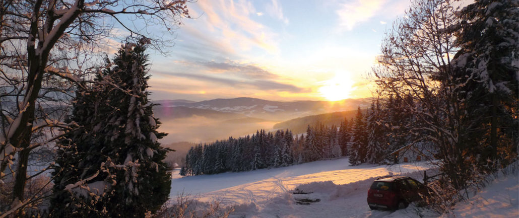 Sonnenuntergang am Hochwechsel im Winter